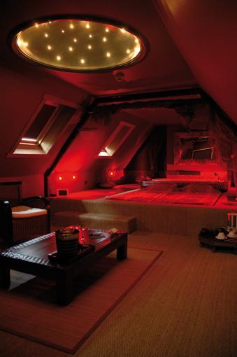 Bubble Lounge Hotel Hooglede Екстер'єр фото